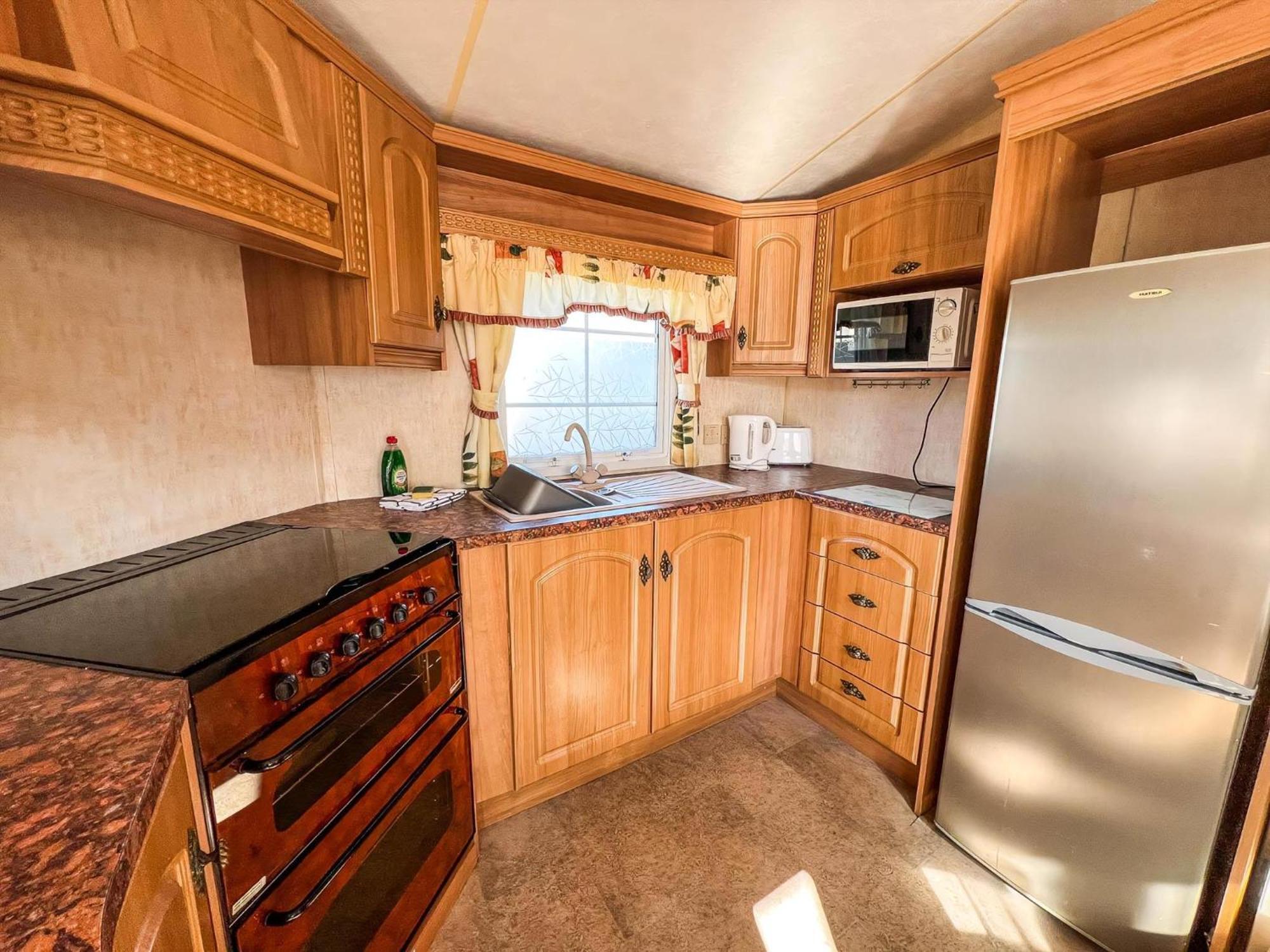 6 Berth Dog Friendly Caravan In Hunstanton, Minutes From The Beach Ref 13013L Extérieur photo